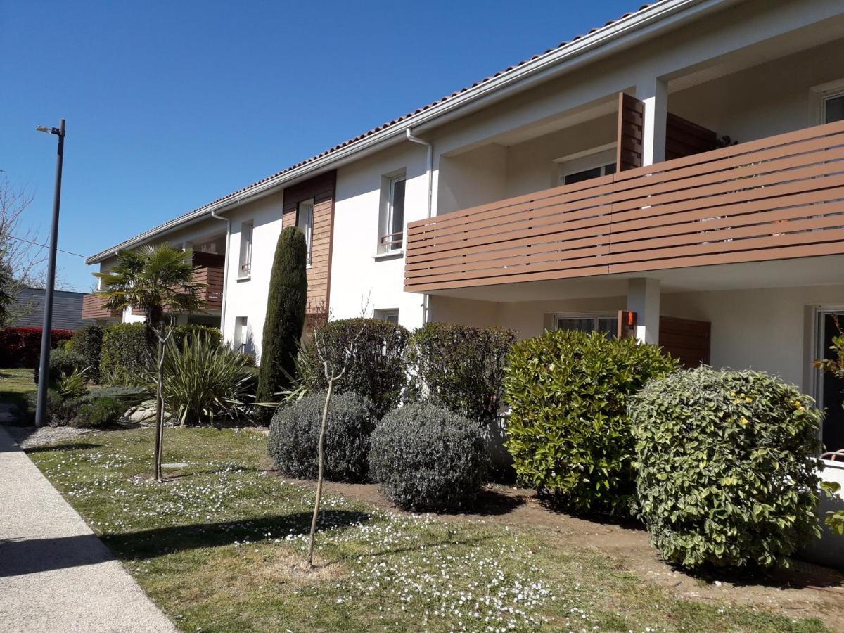 Bel Appartement En Residence Avec Parking Prive Arvert Luaran gambar