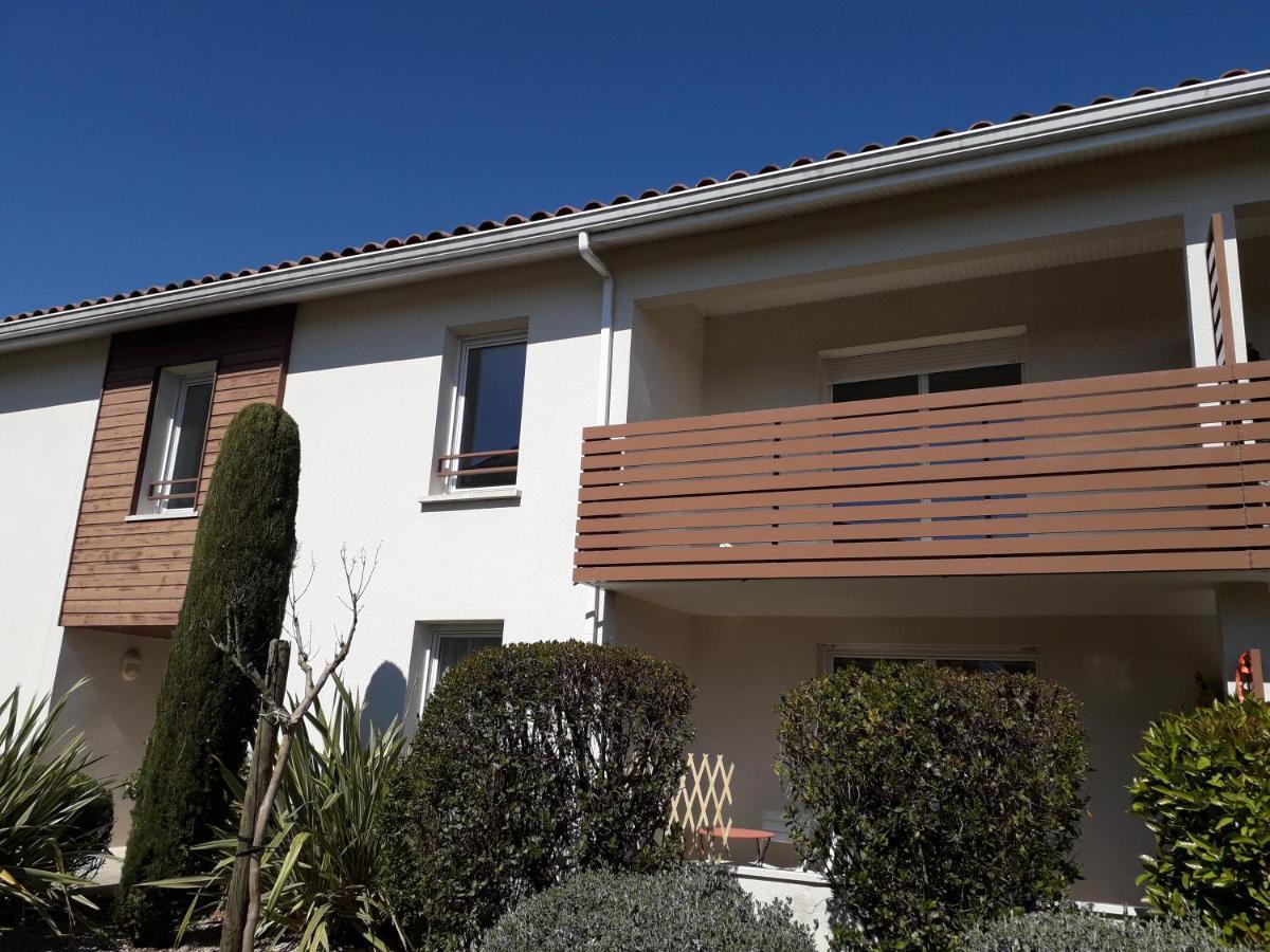 Bel Appartement En Residence Avec Parking Prive Arvert Luaran gambar