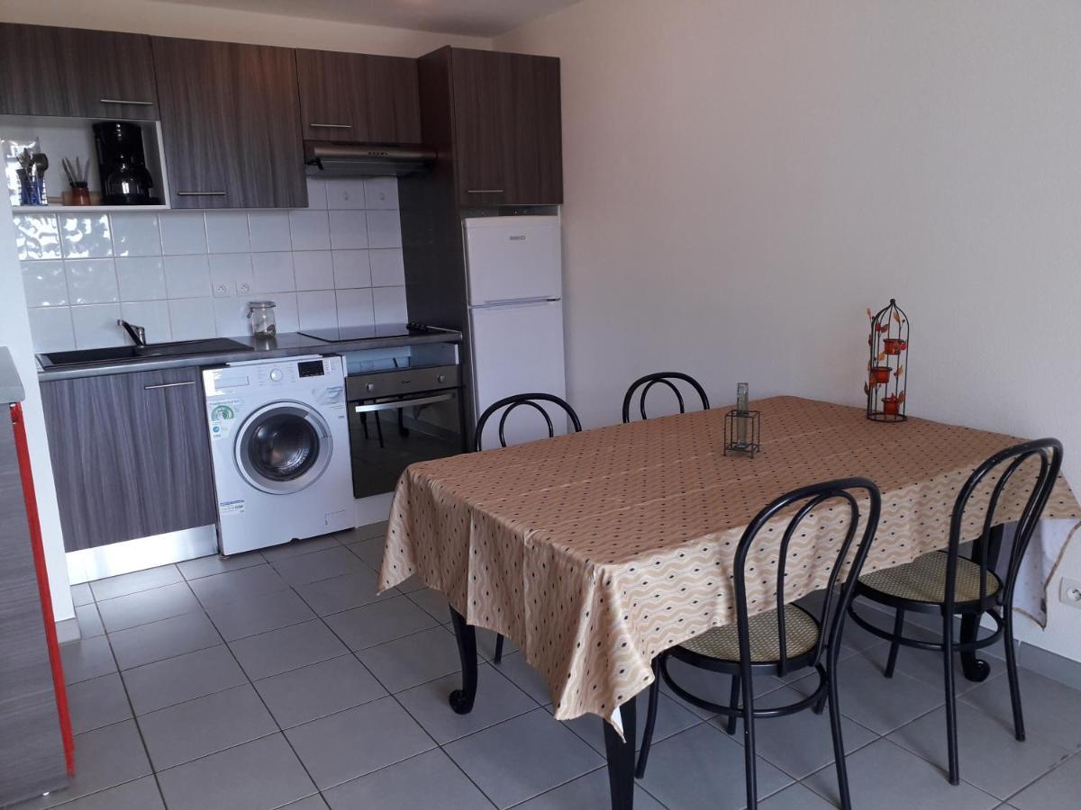Bel Appartement En Residence Avec Parking Prive Arvert Luaran gambar