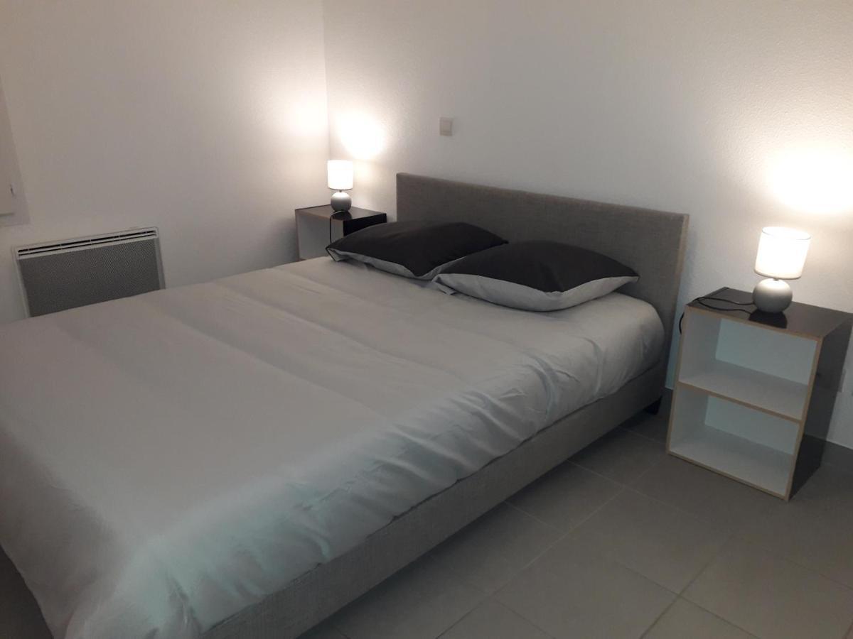 Bel Appartement En Residence Avec Parking Prive Arvert Luaran gambar