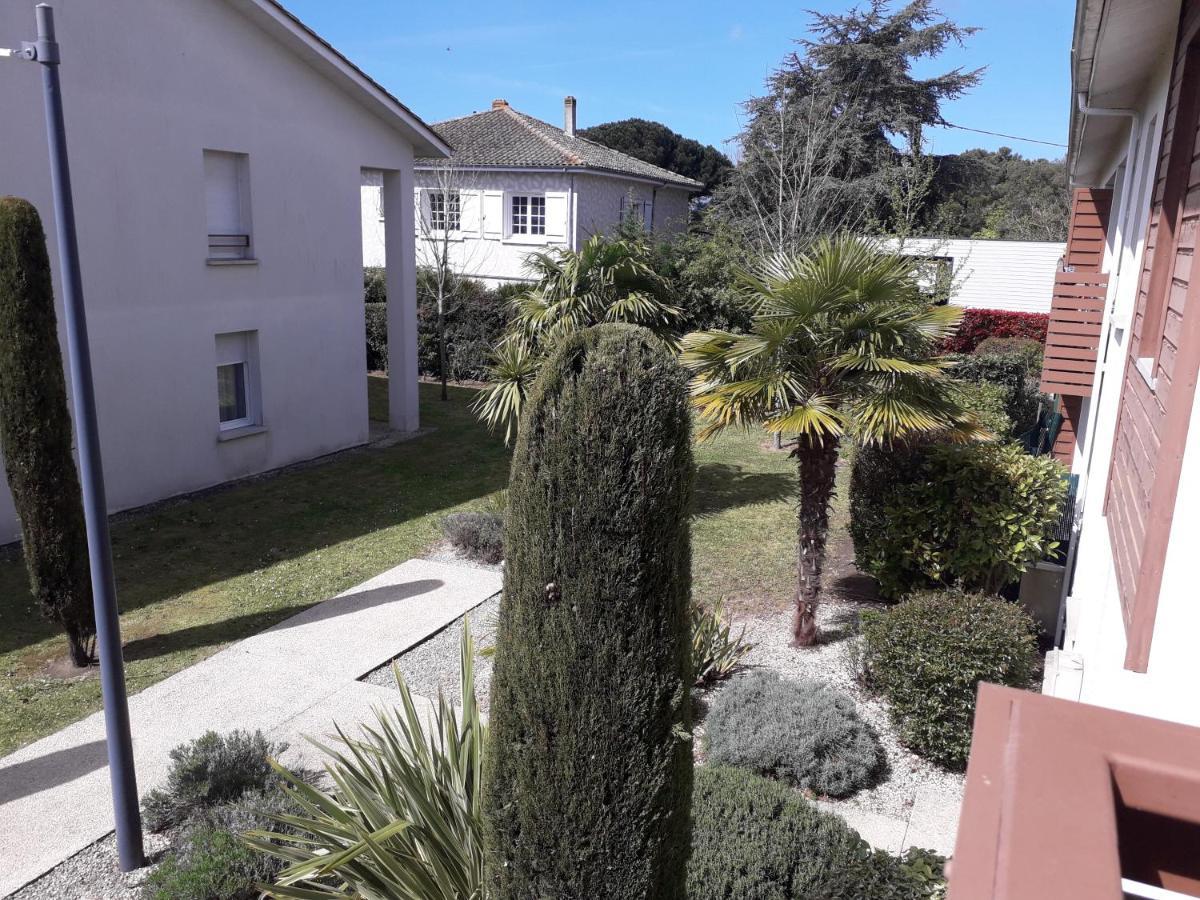Bel Appartement En Residence Avec Parking Prive Arvert Luaran gambar